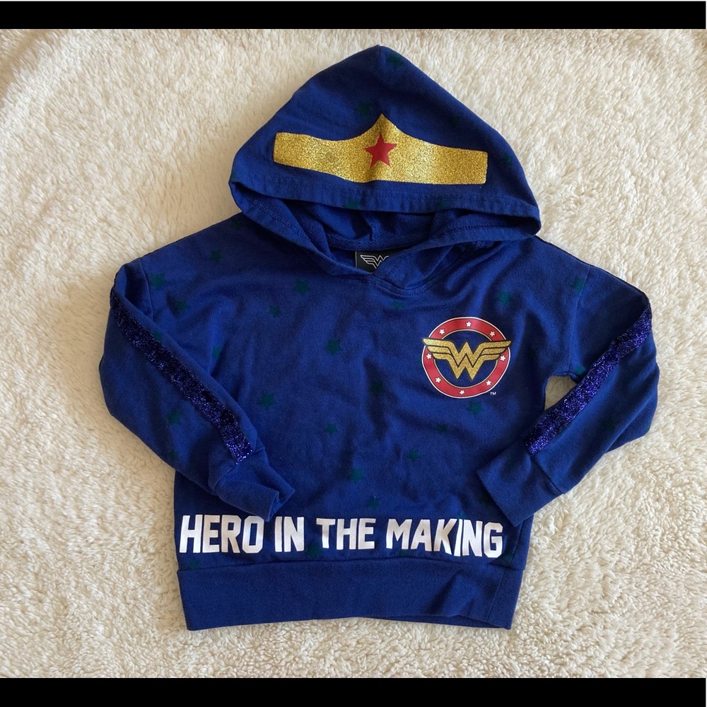 Wonder Woman Pull Over Hoodie Sz XS(4/5)